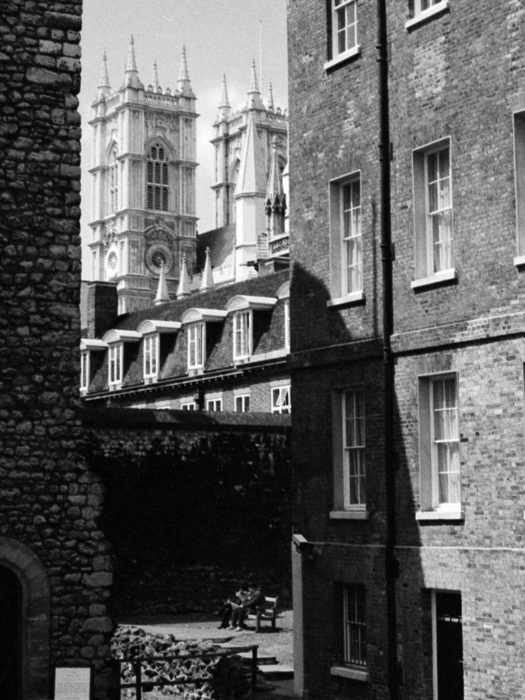 minerva_deak_f_c8_s1_016_1996_london-009