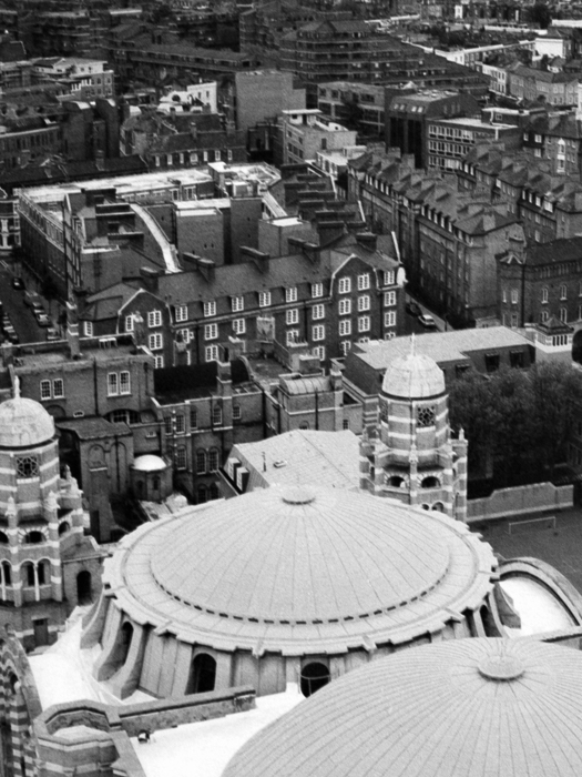 minerva_deak_f_c8_s1_017_1996_london-030