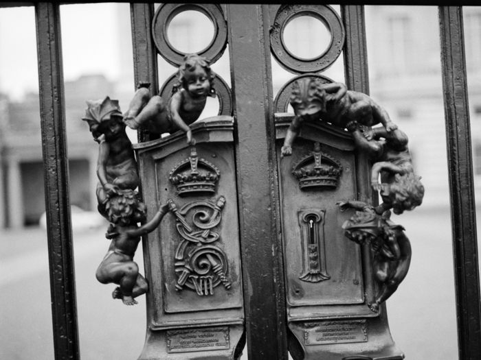 minerva_deak_f_c8_s1_019_1996_london-005