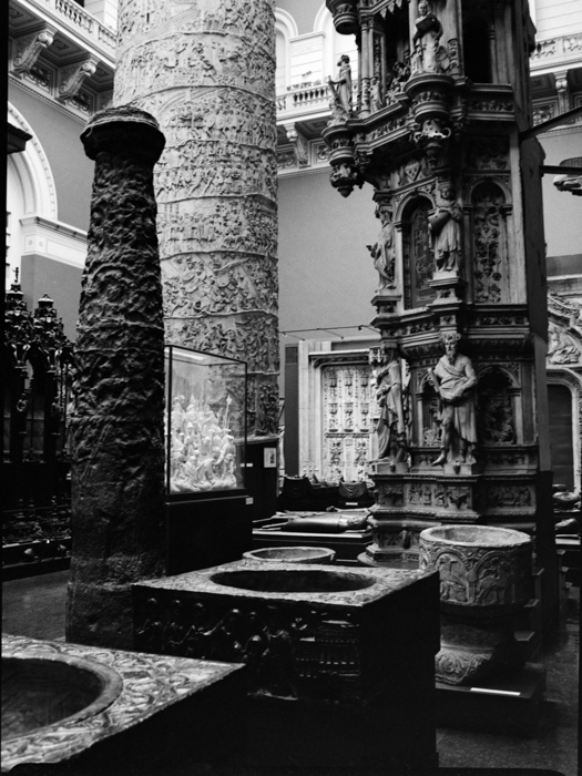 minerva_deak_f_c8_s1_020_1996_london-016