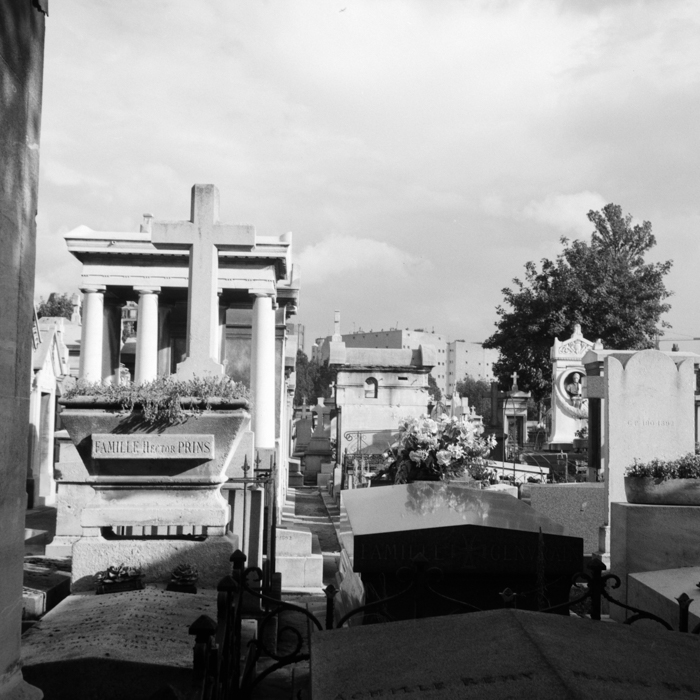 minerva_deak_f_c8_s1_398_1987_-17_montparnasse_temeto-001