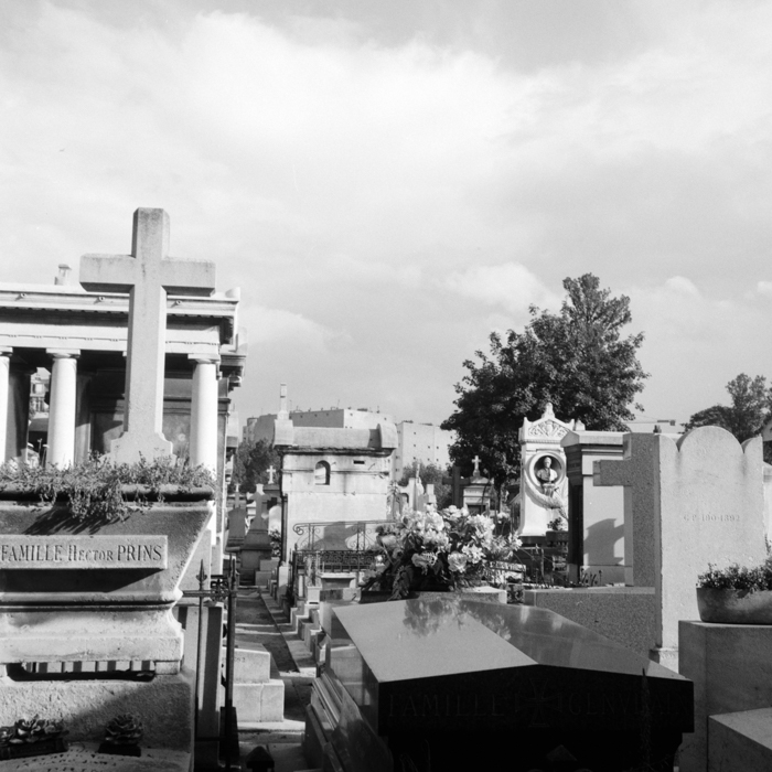 minerva_deak_f_c8_s1_398_1987_-17_montparnasse_temeto-002