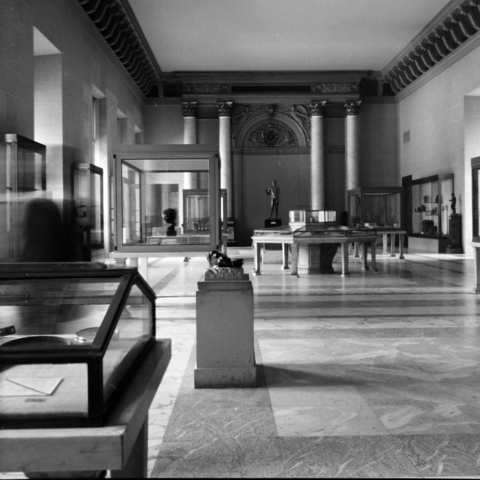 minerva_deak_f_c8_s1_398_1987_-19_louvre-014