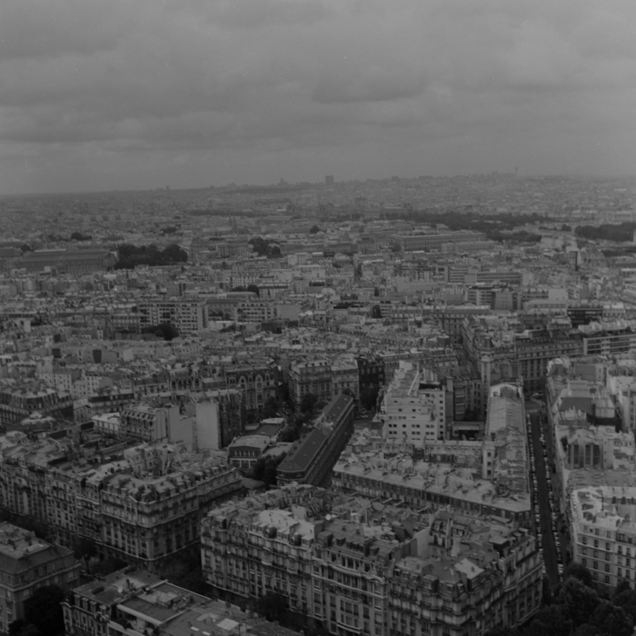 minerva_deak_f_c8_s1_398_1987_-24_eiffel_torony-007