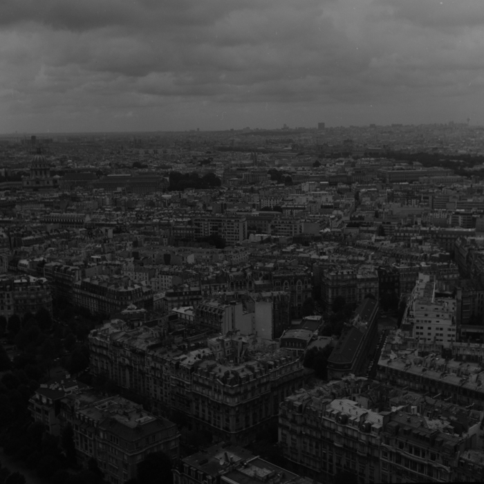 minerva_deak_f_c8_s1_398_1987_-24_eiffel_torony-008