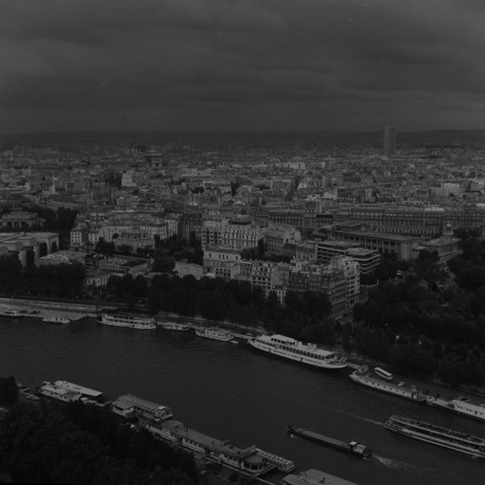 minerva_deak_f_c8_s1_398_1987_-24_eiffel_torony-009