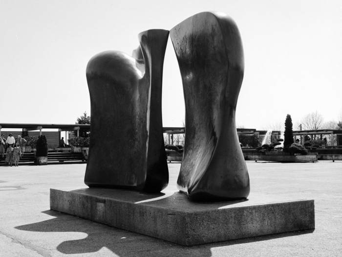 minerva_deak_f_c8_s1_583-8_1993_henrey_moor-010