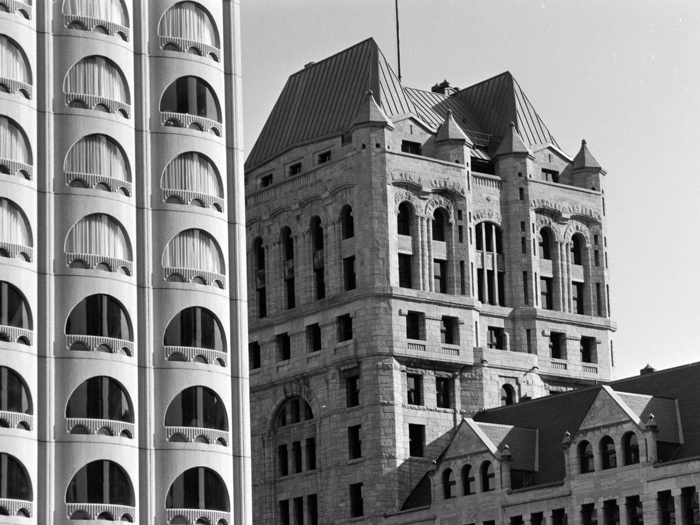 minerva_deak_f_c8_s1_767_1995_-13_montreal-043