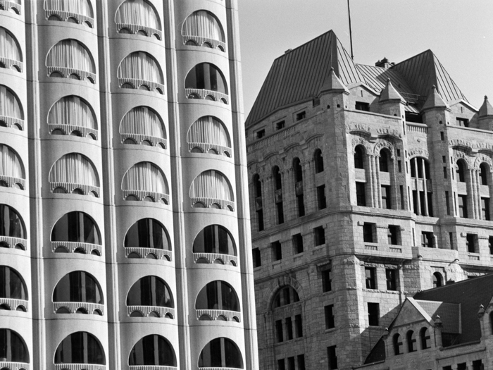 minerva_deak_f_c8_s1_767_1995_-13_montreal-044