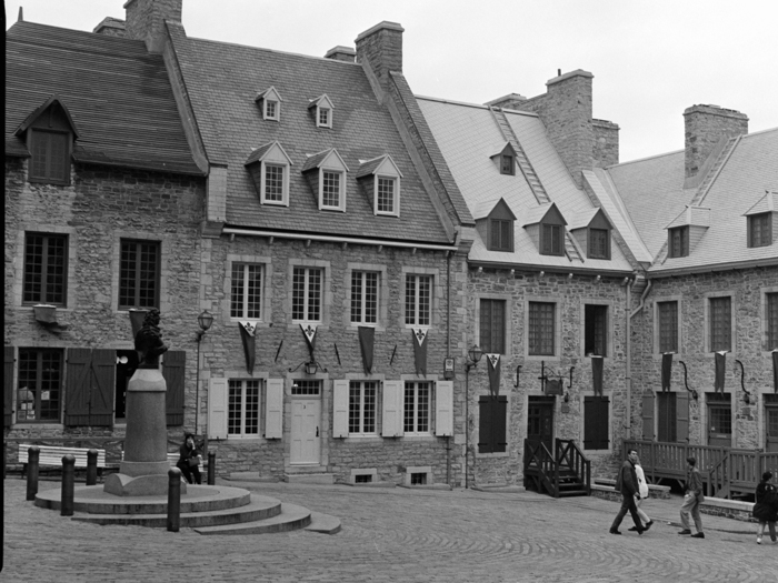 minerva_deak_f_c8_s1_767_1995_-14_quebec_city-007