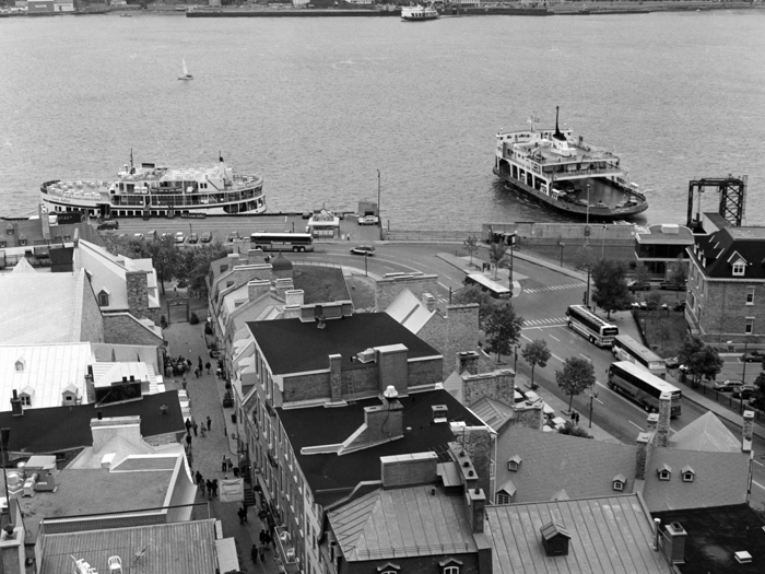 minerva_deak_f_c8_s1_767_1995_-14_quebec_city-021