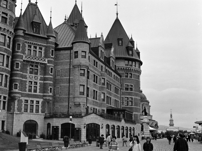 minerva_deak_f_c8_s1_767_1995_-14_quebec_city-031