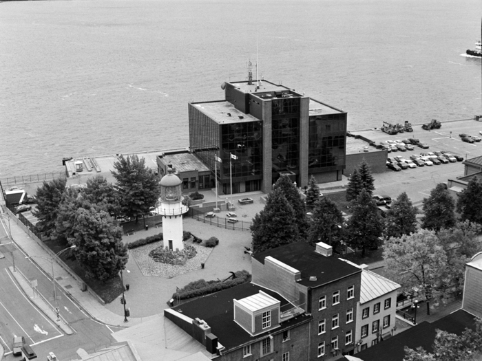 minerva_deak_f_c8_s1_767_1995_-14_quebec_city-032