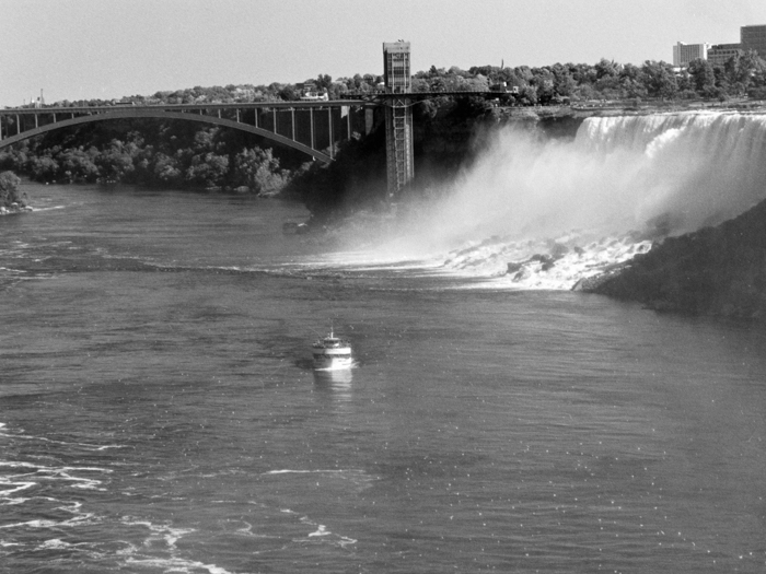 minerva_deak_f_c8_s1_767_1995_-17_toronto-054