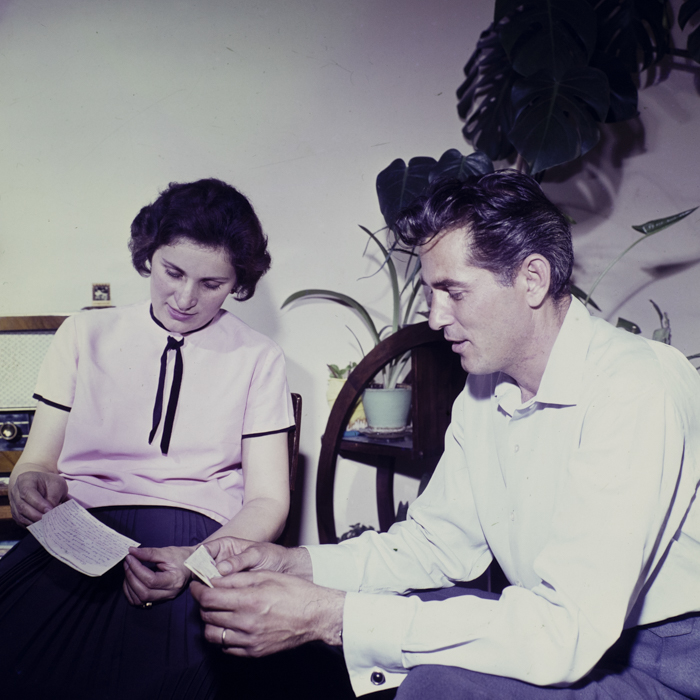 minerva_dn_1967_205_peter_incaltaminte_001