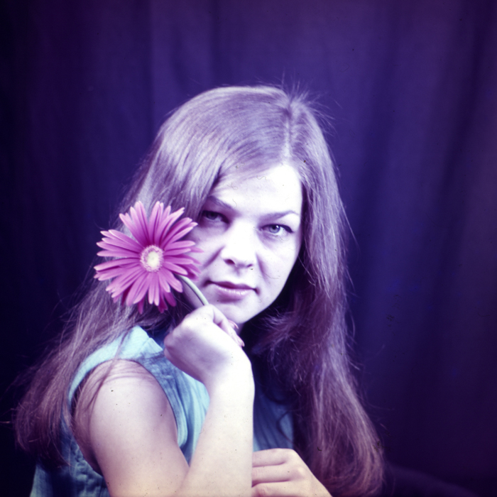 minerva_dn_1968_257_liza_sipos_009