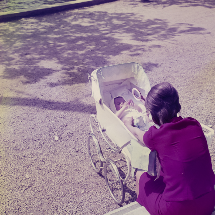 minerva_dn_1968_271_brasov_copil_parc_006