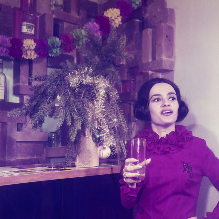 minerva_dn_1969_385_tineri_coperta_002