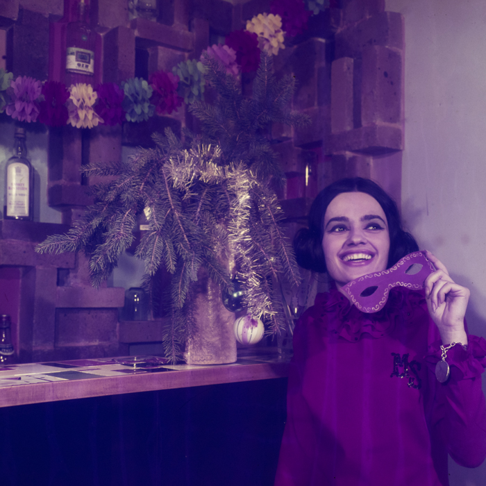 minerva_dn_1969_385_tineri_coperta_011