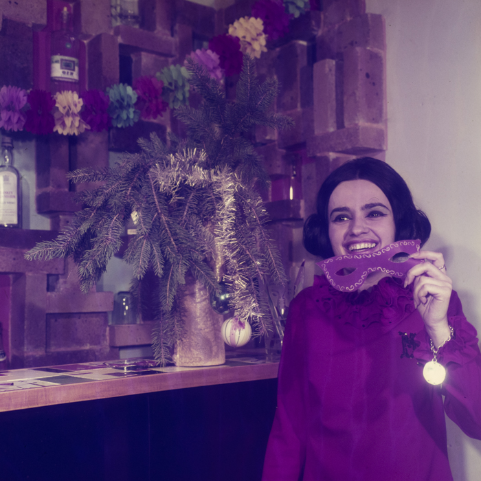 minerva_dn_1969_385_tineri_coperta_020