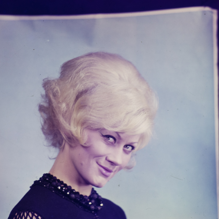 minerva_dn_1969_388_toso_arkosi_002