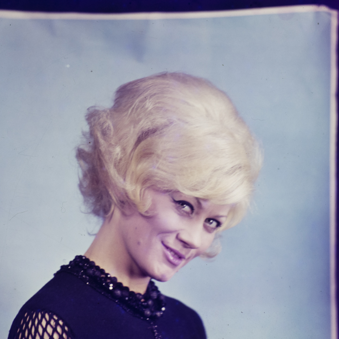 minerva_dn_1969_388_toso_arkosi_016