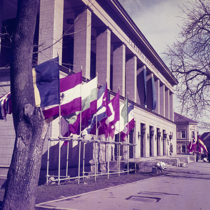 minerva_dn_1970_411_festival_brasov_010