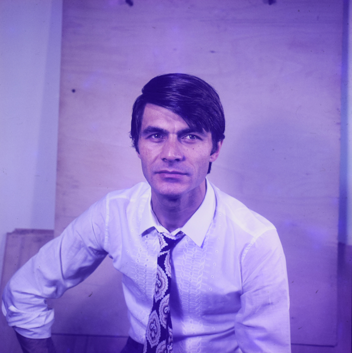 minerva_dn_1971_501_george_mottoi_006