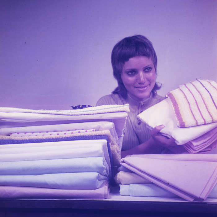 minerva_dn_1971_515_reclama_alba_lux_008