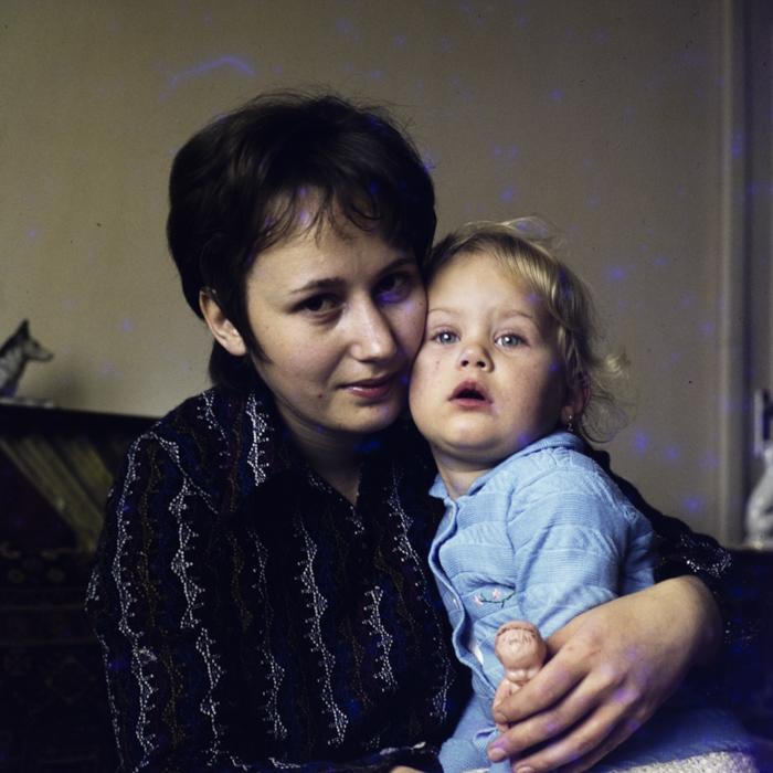 minerva_dn_1972_289_mama_copil_25ani_satu_mare_007