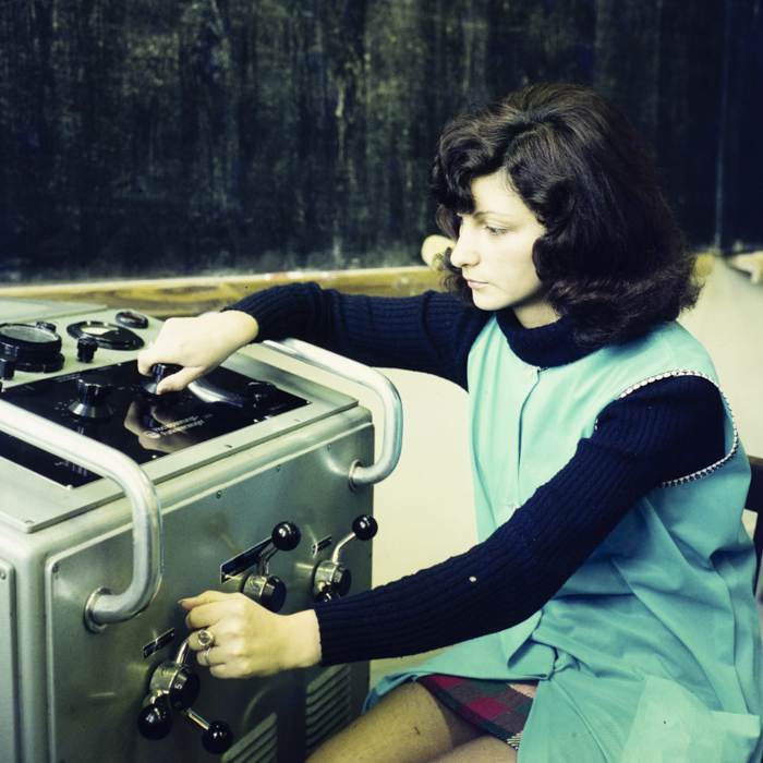 minerva_dn_1972_585_brasov_universitate_002