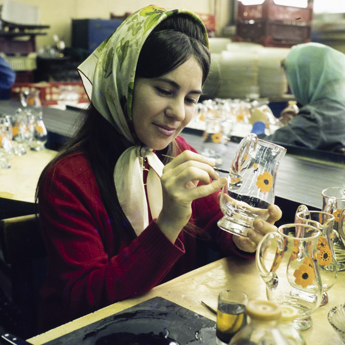 minerva_dn_1972_598_sticla_turda_007