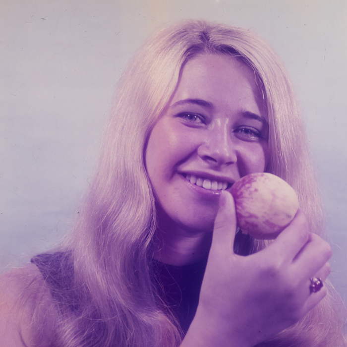 minerva_dn_1973_503_inesel_marcela_001