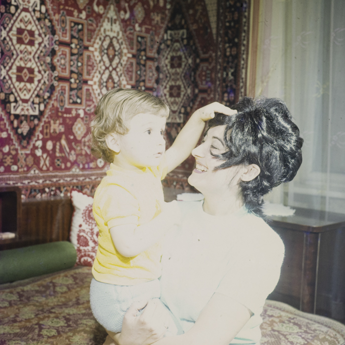 minerva_dn_1973_601_mama_copil_katona_eva_017