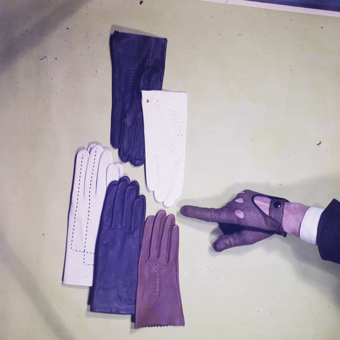 minerva_dn_1973_612_reclama manusi_009