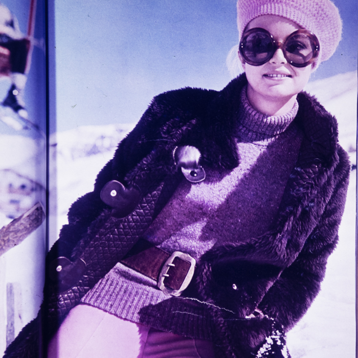 minerva_dn_1973_622_reproduceri_moda_002