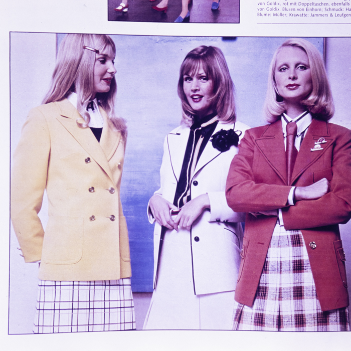 minerva_dn_1973_622_reproduceri_moda_012