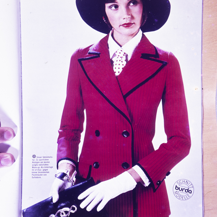 minerva_dn_1973_622_reproduceri_moda_017