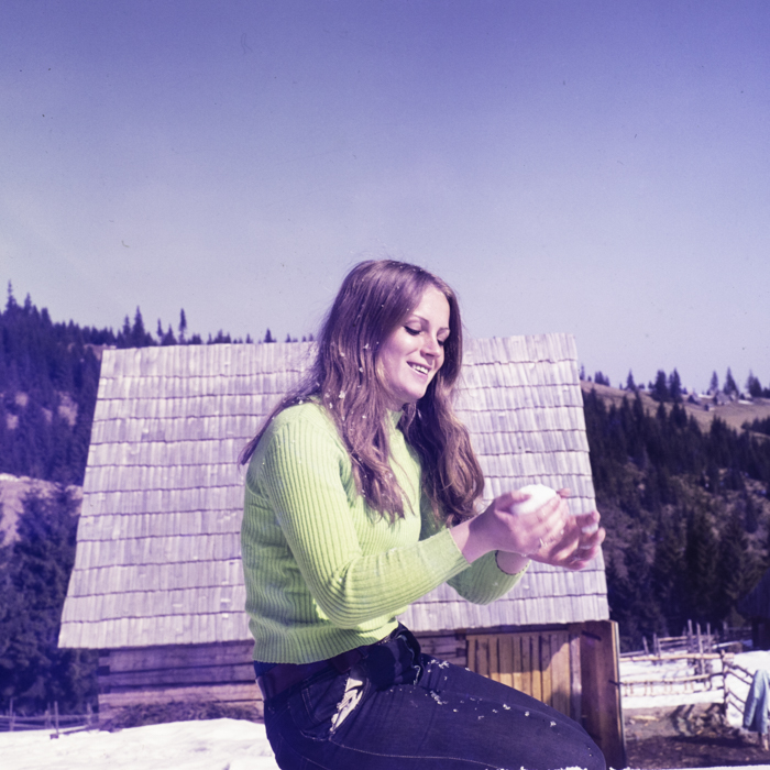 minerva_dn_1973_631_aspecte_baisoara_eva_varga_015