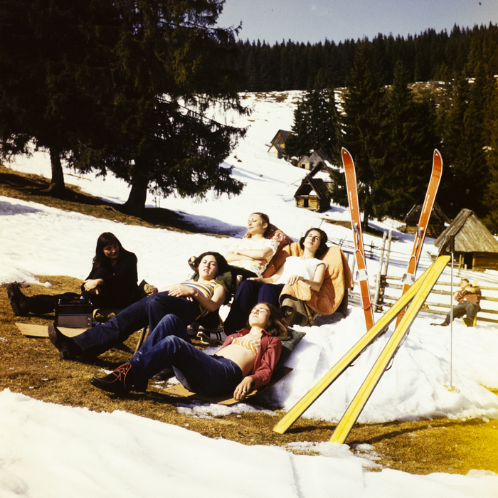 minerva_dn_1973_631_aspecte_baisoara_eva_varga_017