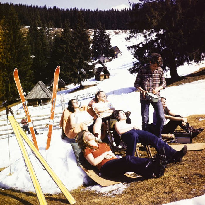 minerva_dn_1973_631_aspecte_baisoara_eva_varga_024