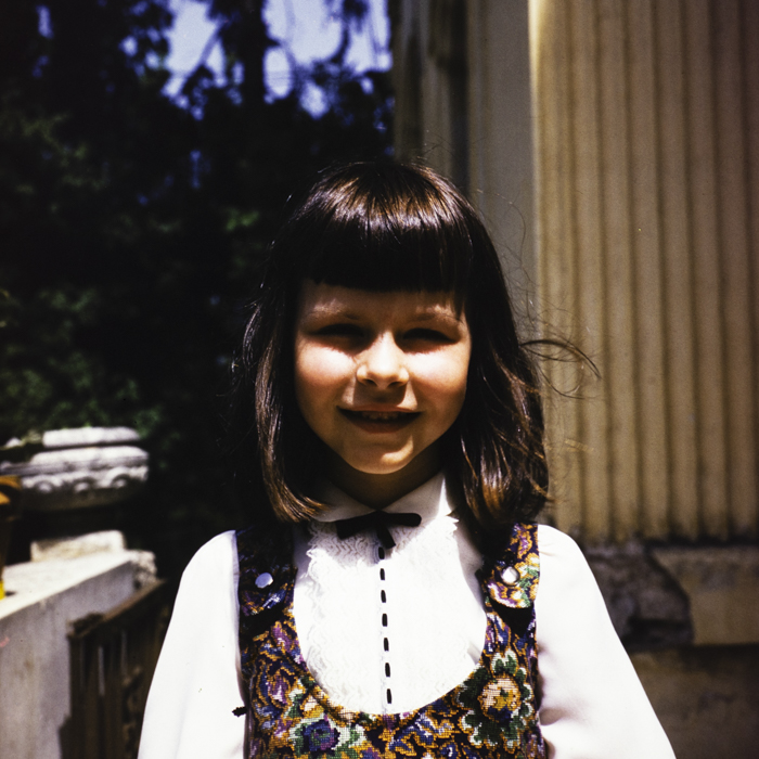 minerva_dn_1973_645_copii_si_flori_norica_rebreanu_lacul_de_la_gilau_eva_varga_003