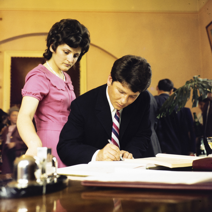 minerva_dn_1973_661_nunti_brasov_005