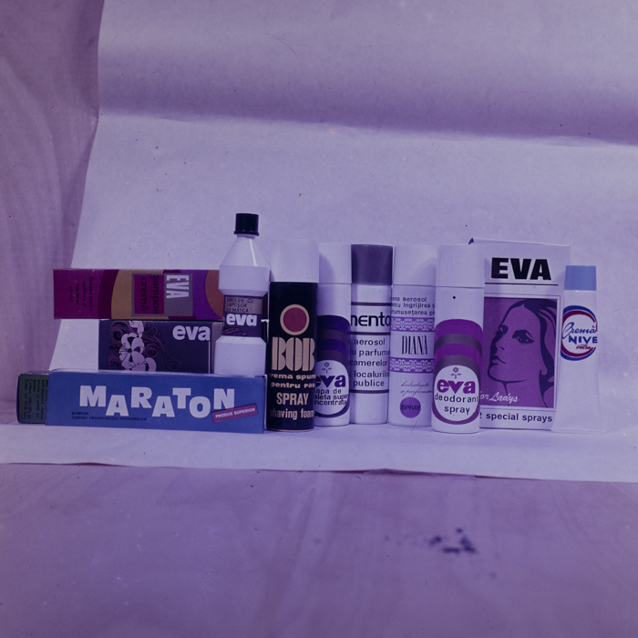 minerva_dn_1974_677_reclama_farmec_008