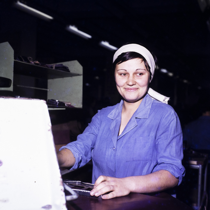 minerva_dn_1974_688_sculptor_szervatiusz_023