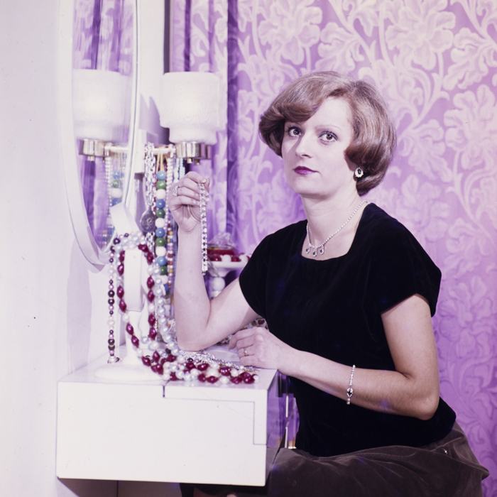 minerva_dn_1976_1981_reclama_bijuterii_002