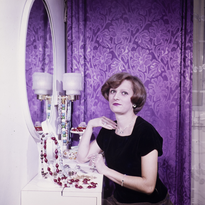 minerva_dn_1976_1981_reclama_bijuterii_003