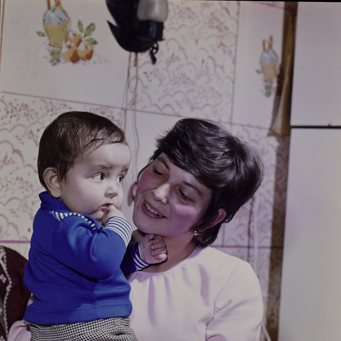 minerva_dn_1976_2001_haina_de_copii_009