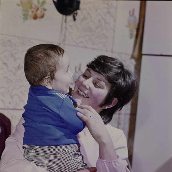 minerva_dn_1976_2001_haina_de_copii_010