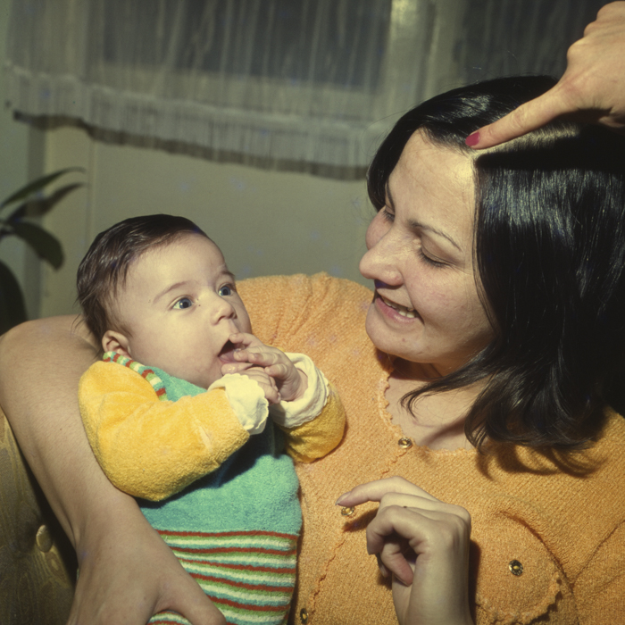 minerva_dn_1977_2008_haina_copil_005